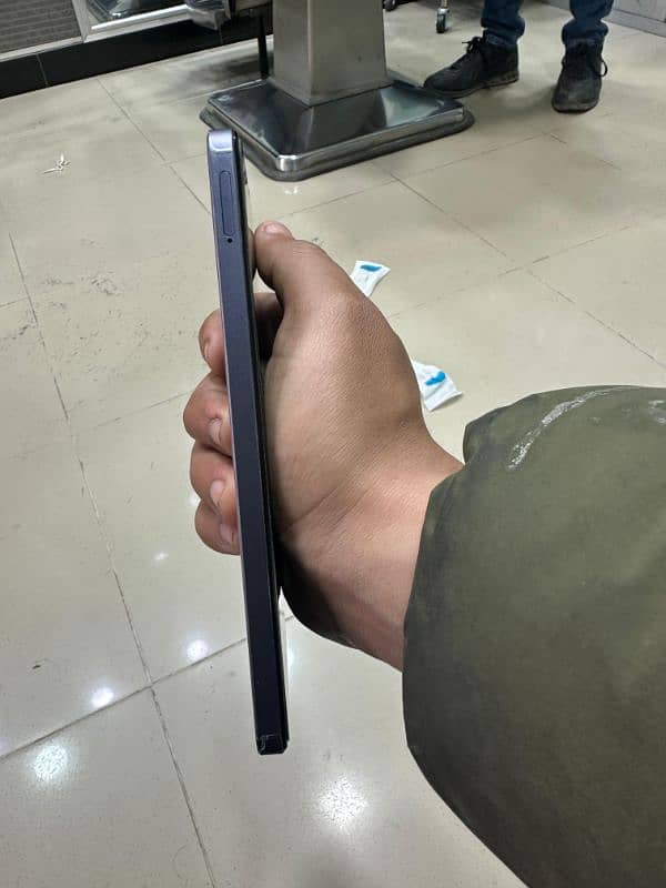 realme note 60 full box 3