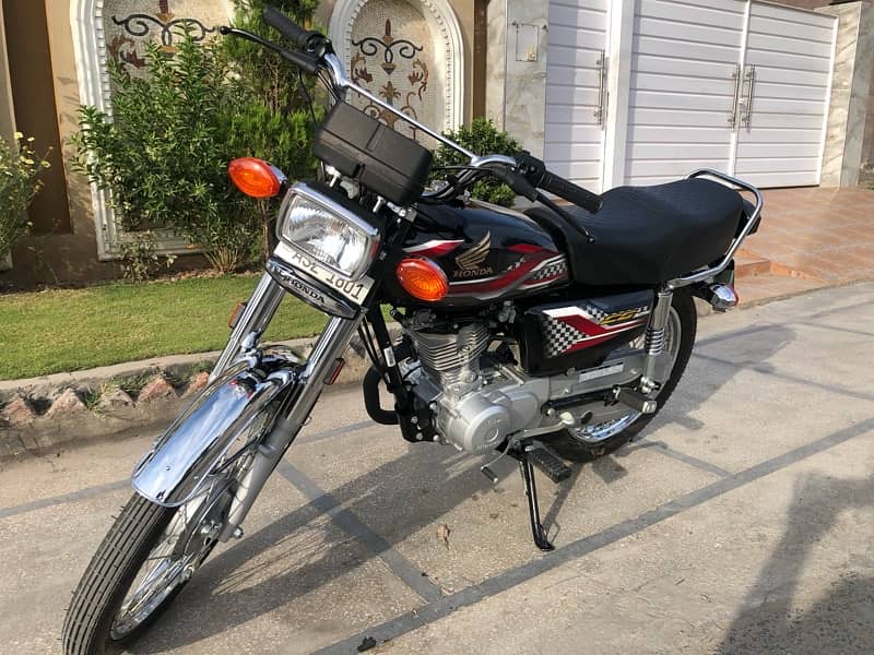 HONDA 125 In Excellent Condition 2