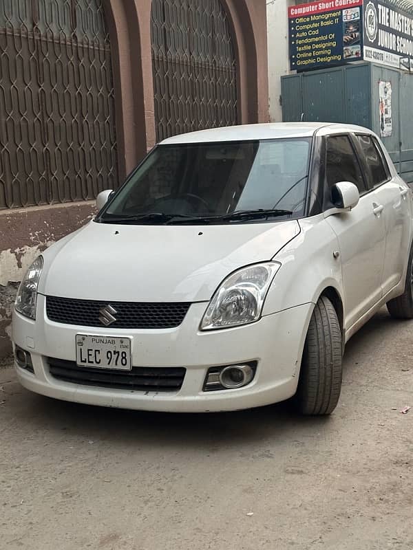 Suzuki Swift 2011 Dlx 1.3 contact no 03351722225 1