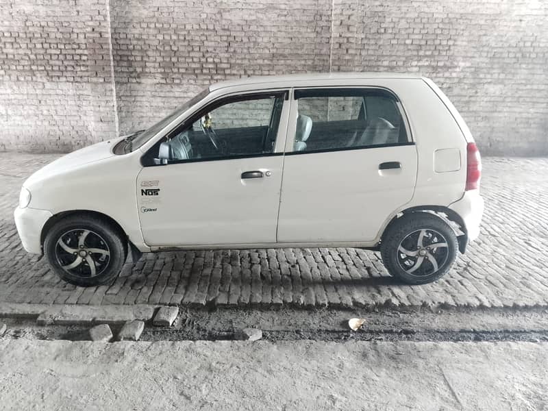 Suzuki Alto 2010 11