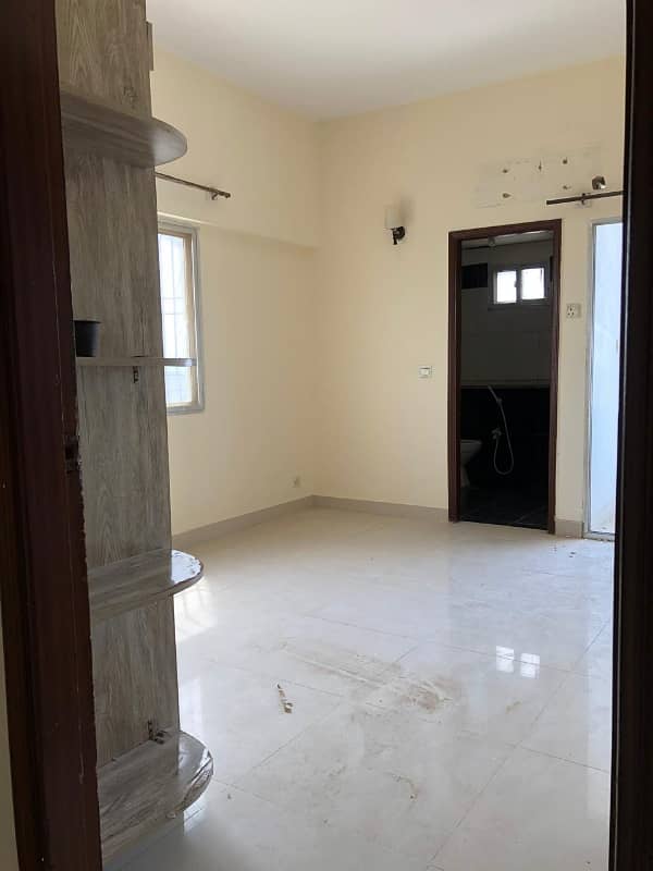 Centrally Located Prime Location Flat Available In North Nazimabad - Block H For rent 0