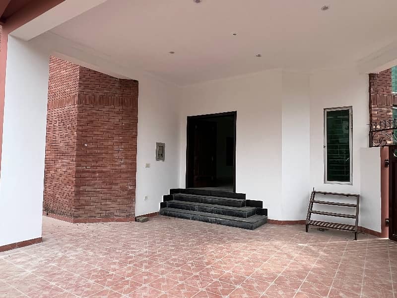 14 Marla Triple Storey House Available For Rent G-13 21