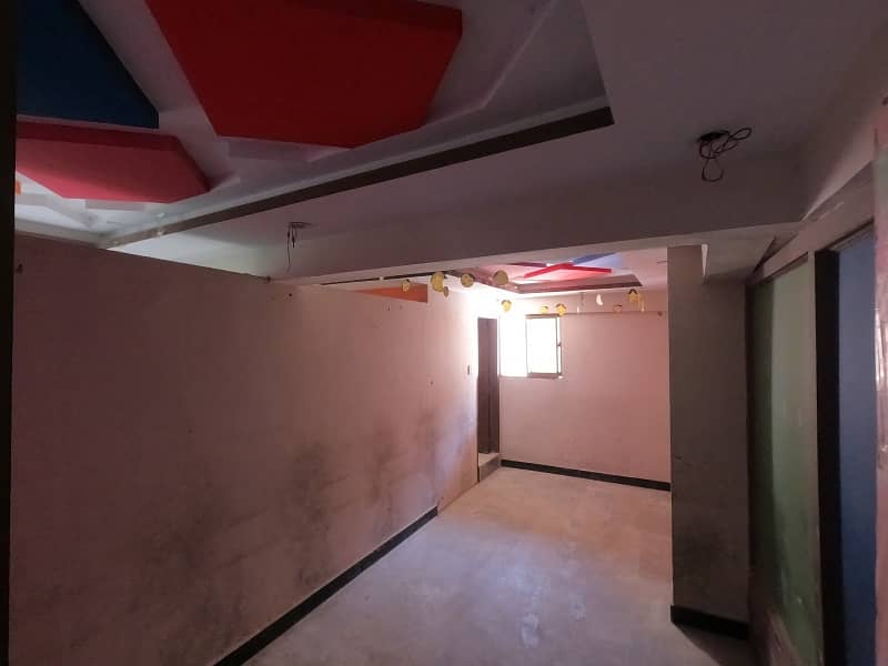 Corner 3000 Square Feet Office In Karachi Is Available For rent 6