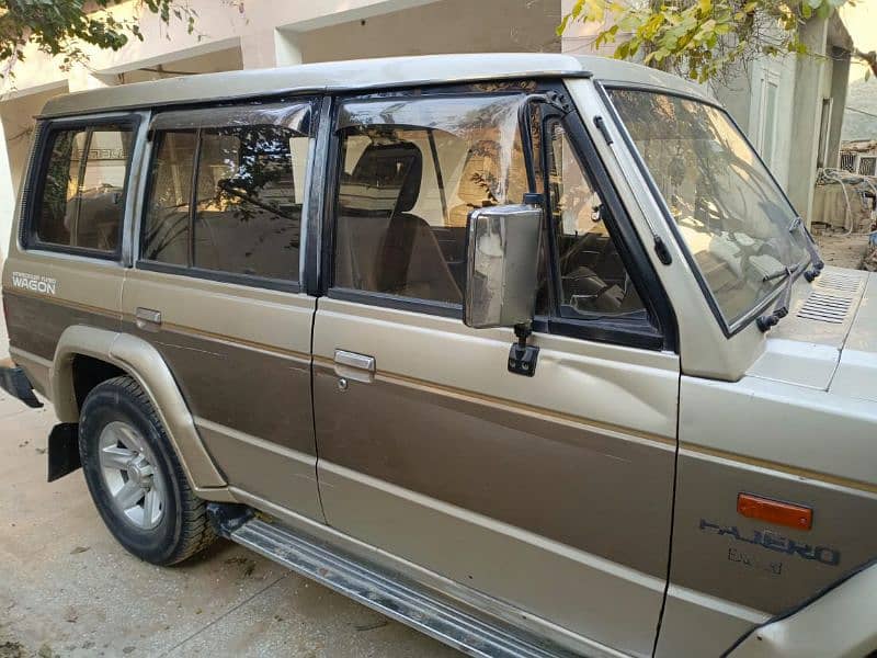 Mitsubishi Pajero Exceed1986 regd 2023. 11