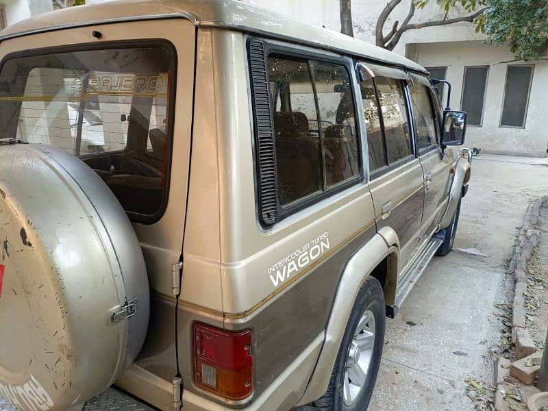 Mitsubishi Pajero Exceed1986 regd 2023. 14