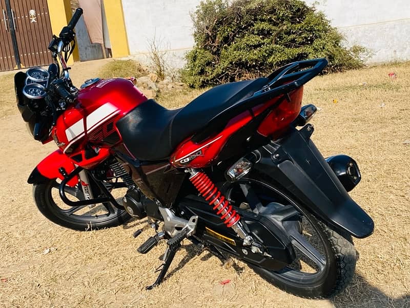 Honda CB 150f 2