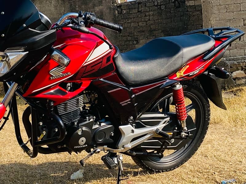 Honda CB 150f 5