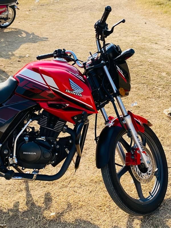 Honda CB 150f 7