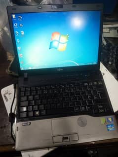 Latitude Dell. core2duo. 03073783690x