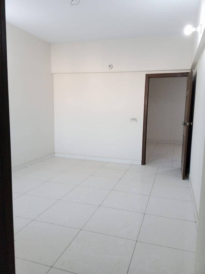 1650 Sq Feet 3 Bed DD 2nd Floor Corner Flat For Sale In Sumera Sky Tower 12