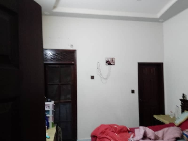 As good as new Ground Floor 3 Bed DD flat for sale in Punjabi Saudagar sec. 25-A 11