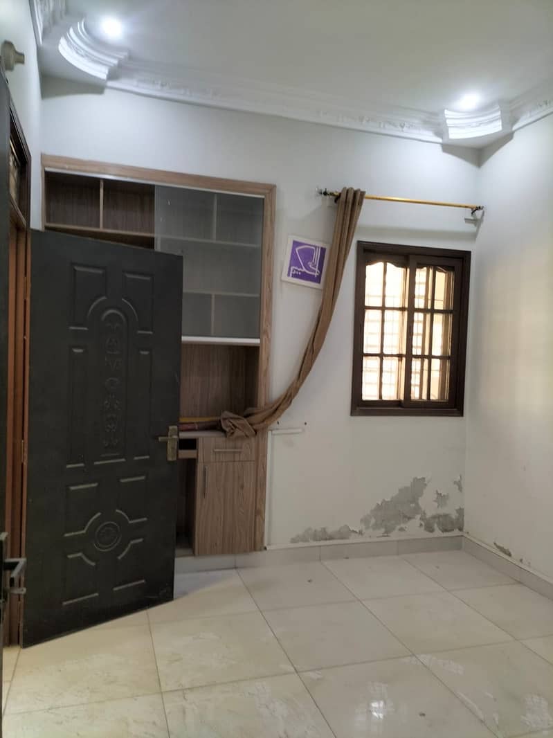 240 Sq Yd Corner 3 Bed DD, 2 Units Ground Plus 1 House For Sale In GWALIOR CHS 1