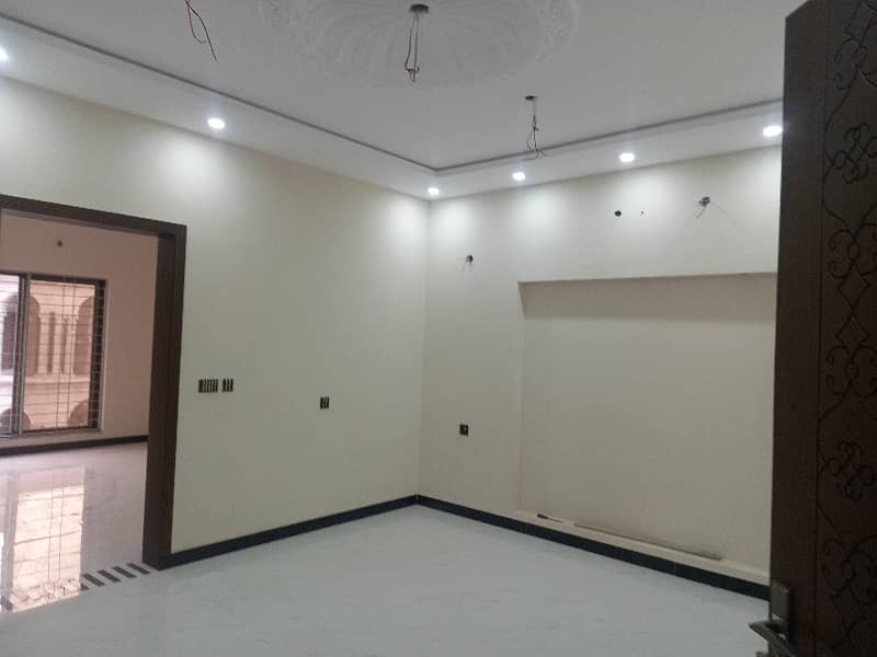 Prime Location House Of 8 Marla Available For sale In Bahria Nasheman - Zinia 25