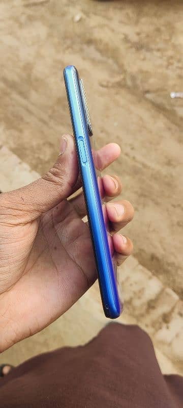 realme 6 8/128 1