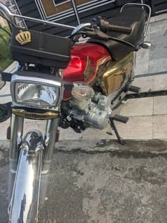 Honda 125 Gold Red Self Start