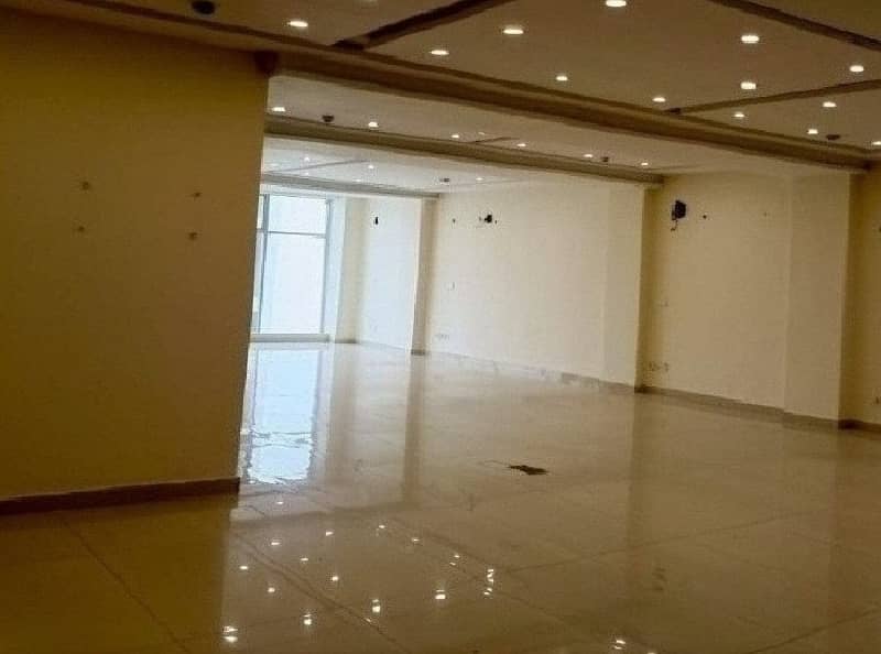 8 Marla 1st Floor Office With Elevator For Rent In DHA Phase 8,Block D, Lahore. 5