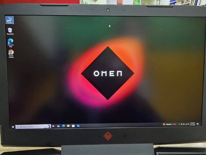 HP OMEN 17-an0xx Gaming Laptop 0