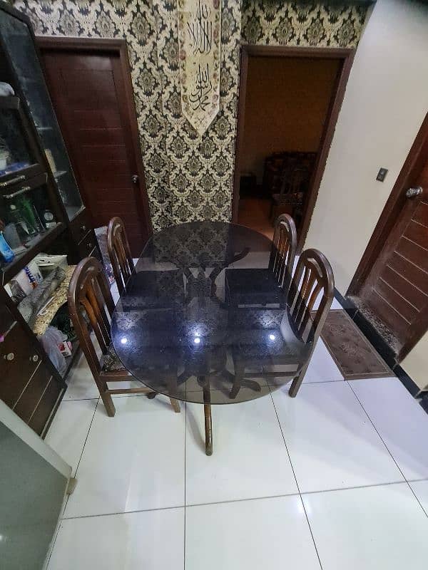 Dining Table with 4 chairs 1