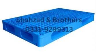 Plastic Pallets / Industrial Pallets