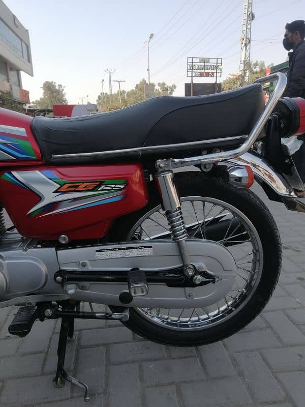 Honda cg 125 model 2023(ISLAMABAD number) 2