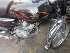 HONDA CG 125 LUSH and GENWAIN condition ma 2024 model . . .