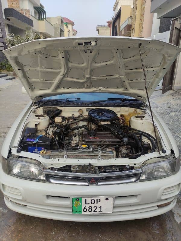 Mitsubishi Lancer 1992 2