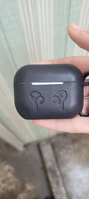 Apple AirPods Pro 5