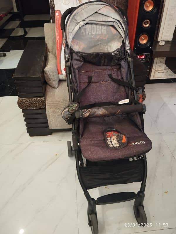 Tinnies stroller for sale 0