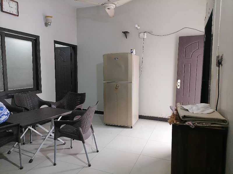 Single Storey 240 Square Yards House Available In Gulshan-E-Iqbal - Block 5 For Sale 22