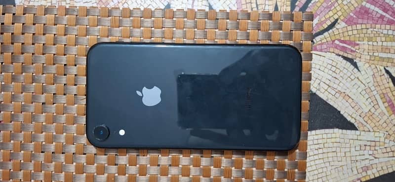 iphone xr 64gb Factory Unlock face id off or panel ma minor sa shade h 0