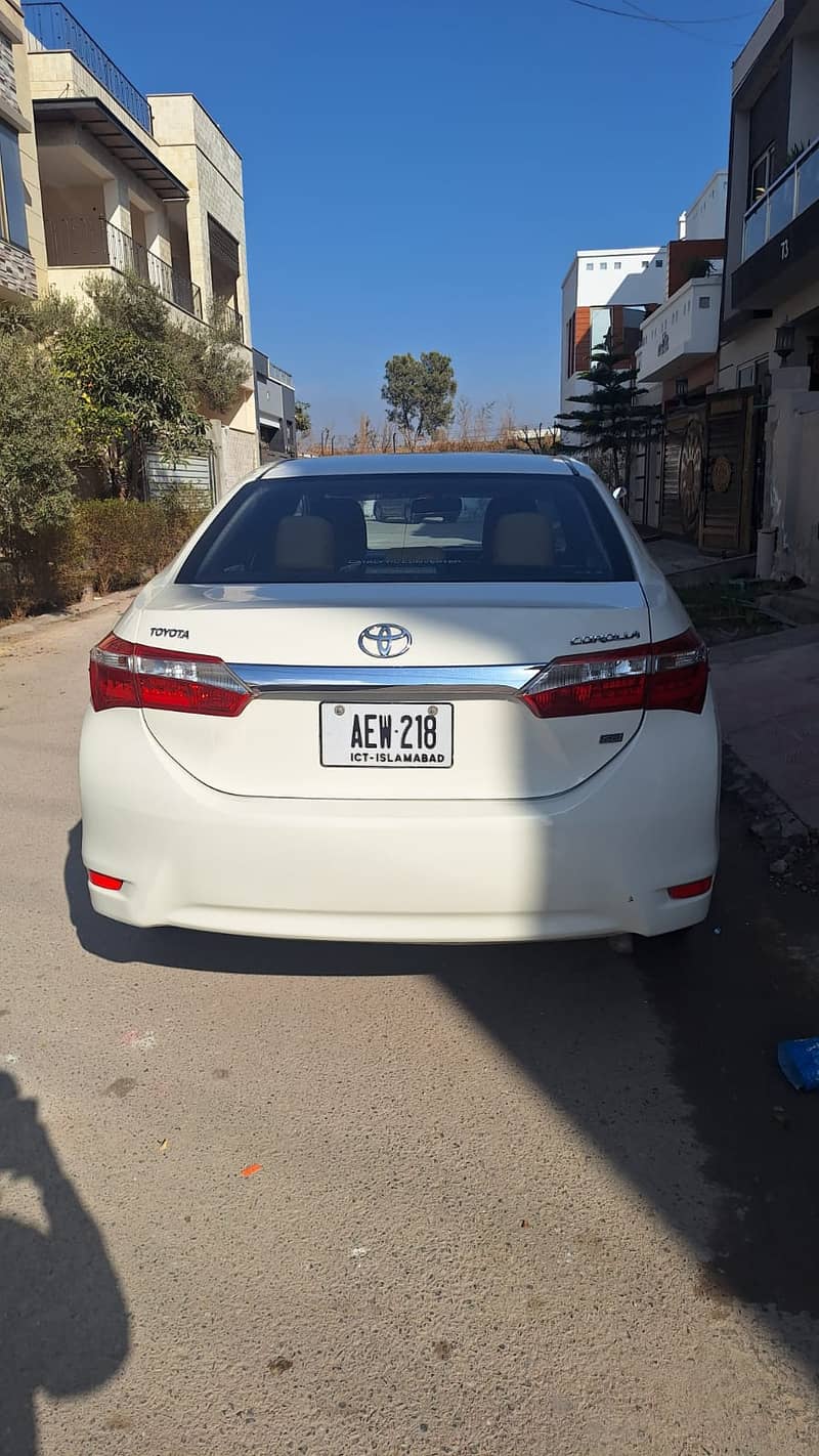 Toyota Corolla 1.3 GLI 2017. 9