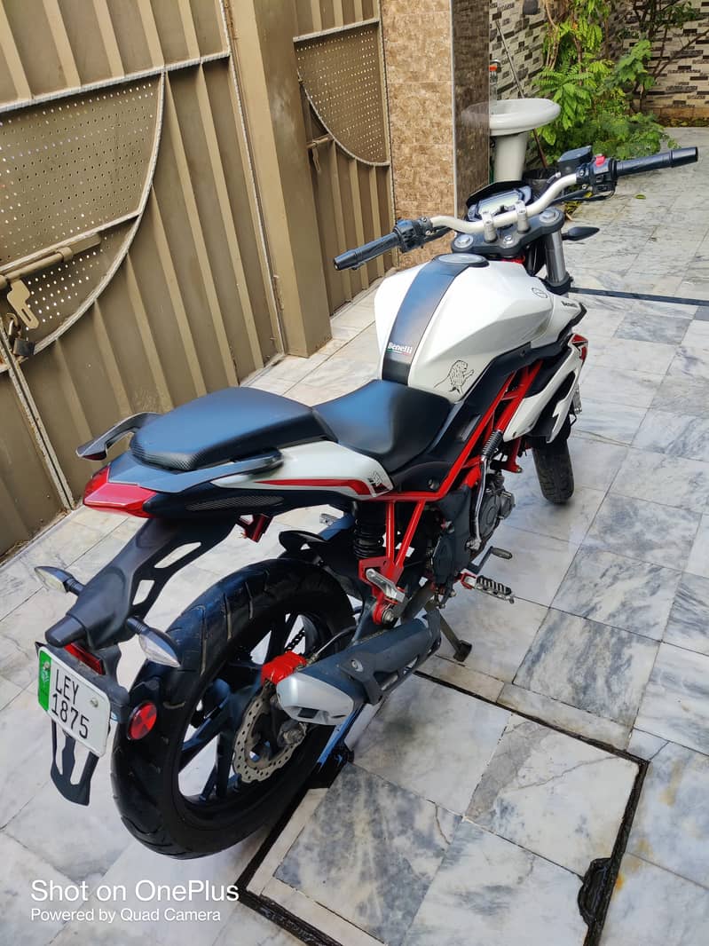 Benelli TNT 150i | Model 2019 | Benelli In Bikes | Total Geniune 4