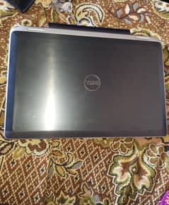 Dell latitude 6520 all ok ha 128gb SSD 320 gb hard 8 gb ddr 3 ram ha