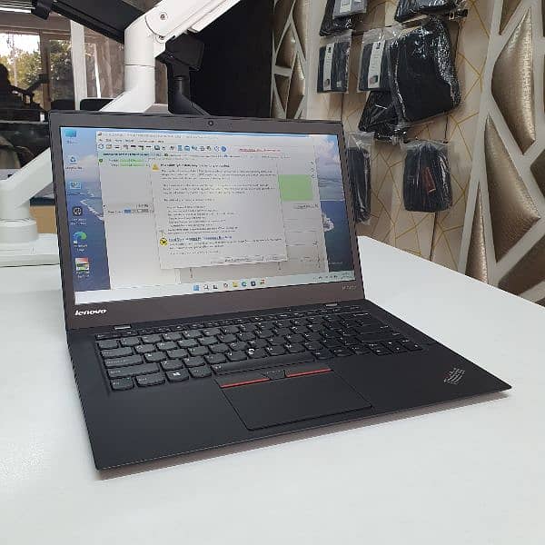 Lenovo Thinkpad X1 Carbon i7 5Th gen, 8gb ram, 256gb ssd, 14 inche FHD 1