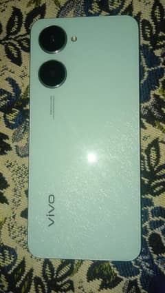 vivo Y03t      4/64