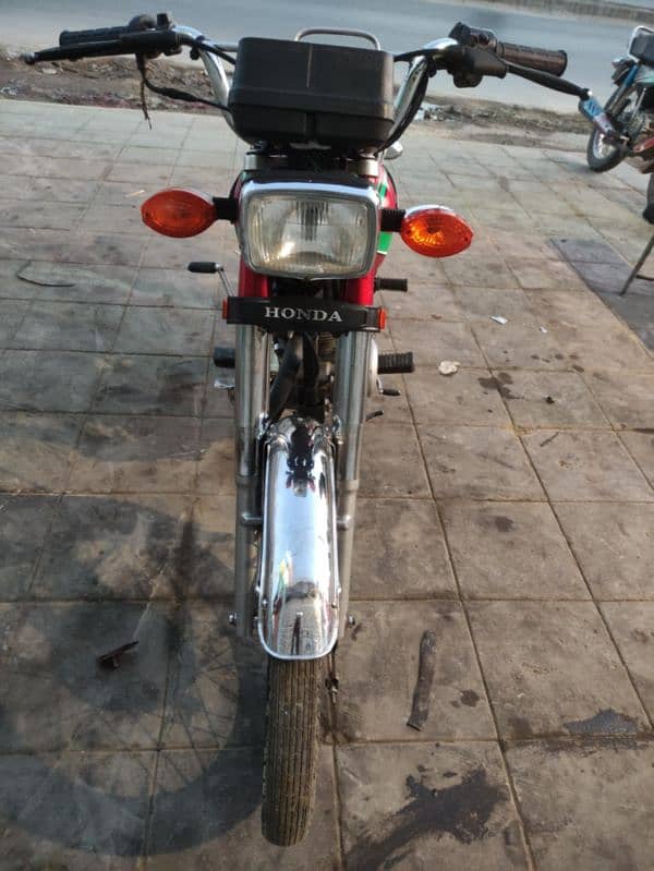 HONDA-125 MODEL 2013 KARACHI NUMBER 3