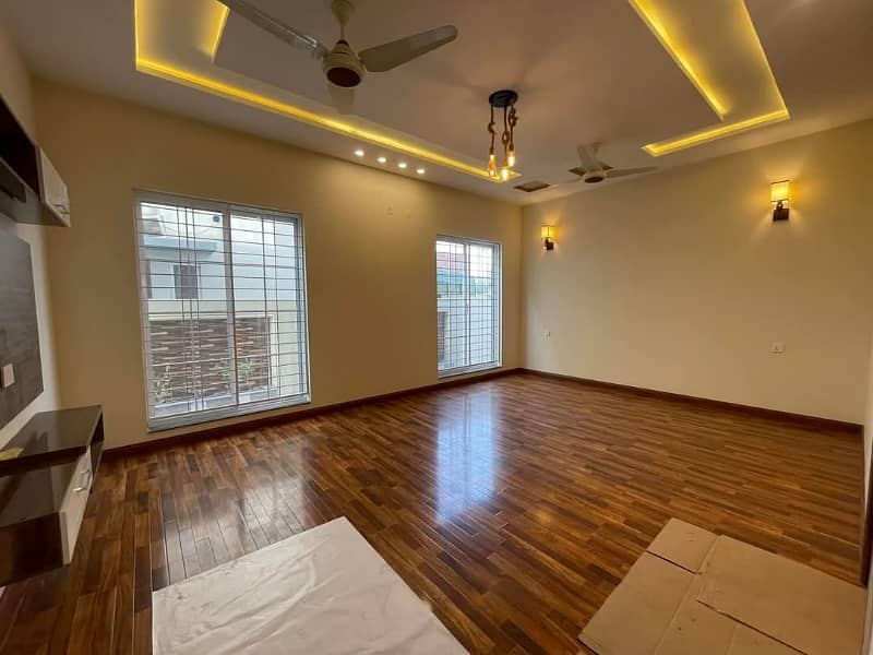 1 Kanal Beautifully Designed Spanish House for Rent in DHA Phase 8 10