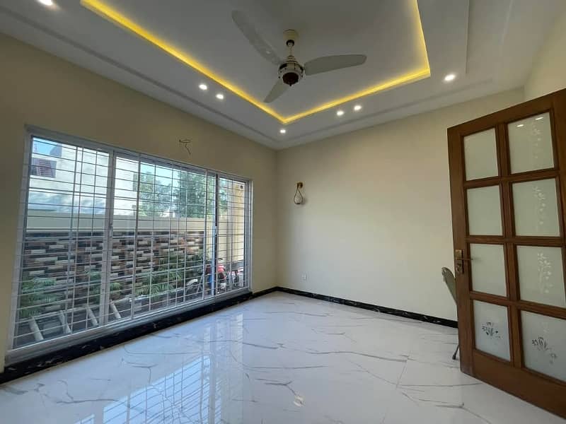 1 Kanal Beautifully Designed Spanish House for Rent in DHA Phase 8 13