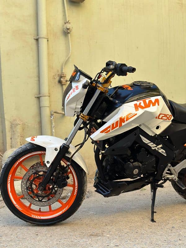 KTM DUKE 250CC replica 2