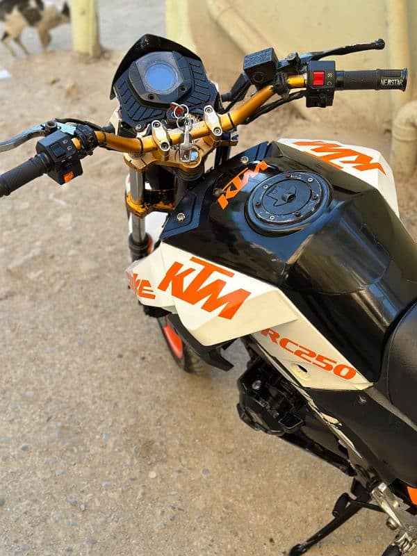 KTM DUKE 250CC replica 5