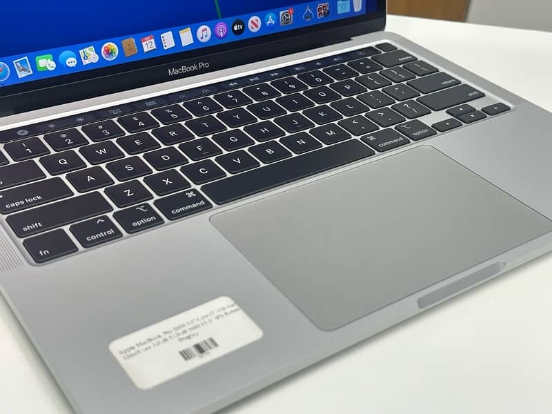 MACBOOK PRO 2019  CORE-i7 (4-core)  32 GB RAM - 512 GB SSD 5