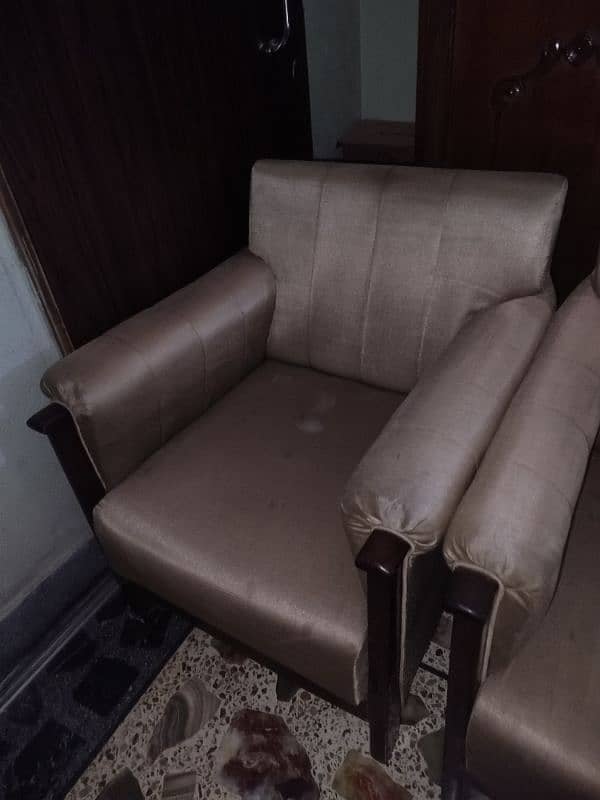 05 Seater Sofa Set in Cheap Prices 2