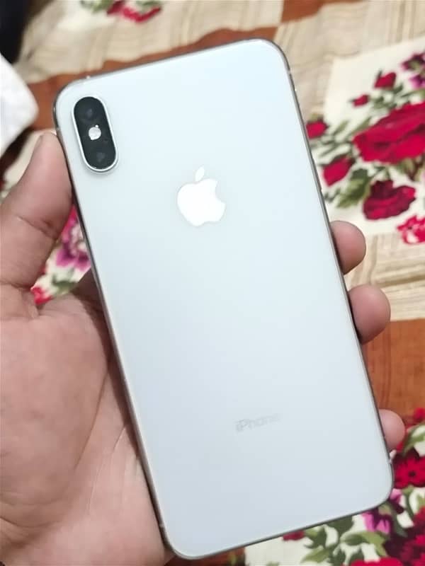 iphone xs max pta approved 9