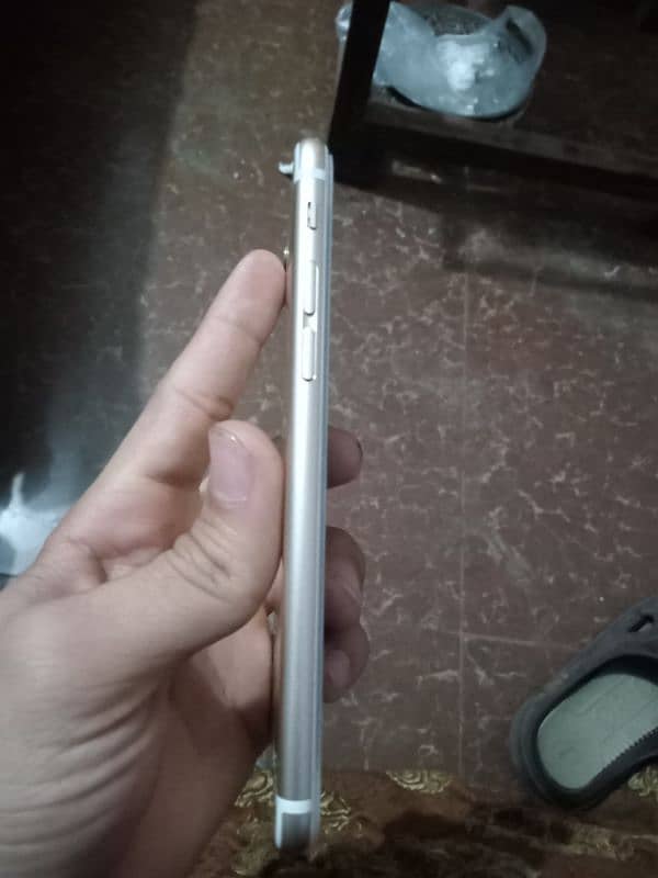 IPhone 6 non pta factory unlock 128gb home used 03271521558 3