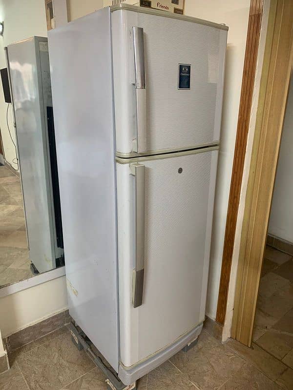 Dawlance refrigerator 1