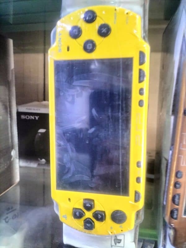 PSP 3000 10 by 10 condition 03084017127 2