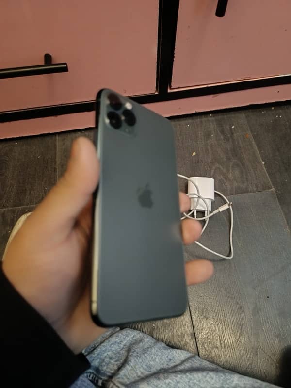 iPhone 11 Pro Max dual sim pta official 3