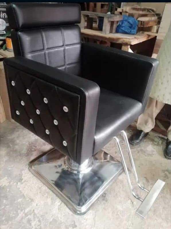 Saloon chairs | Beauty parlor chairs | shampoo unit | pedicure | 15