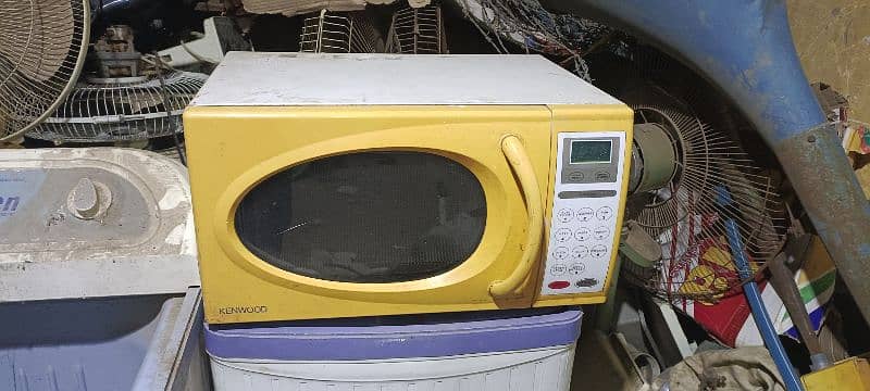 microwave oven 1