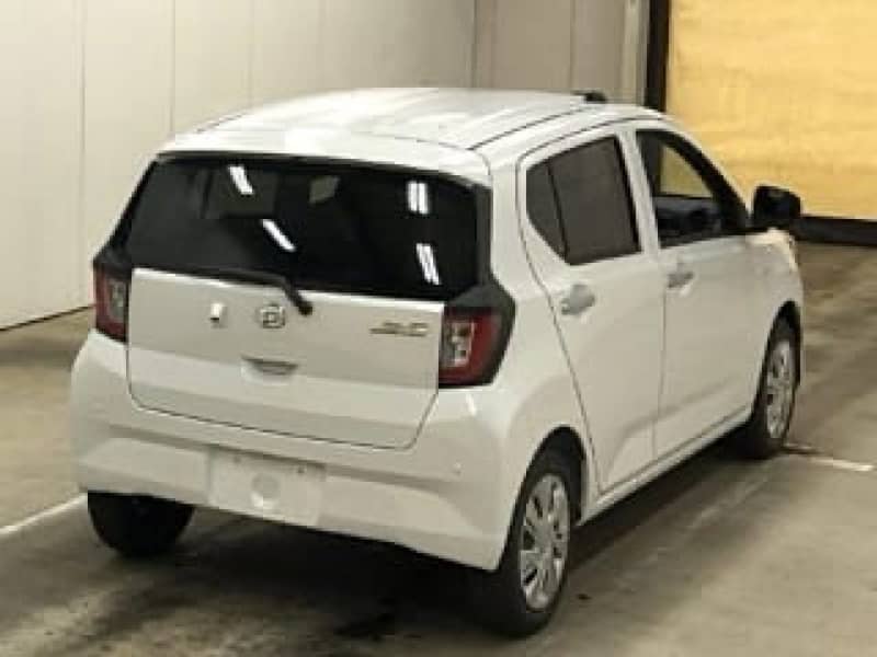 Daihatsu Mira 2024 XSA 3 4